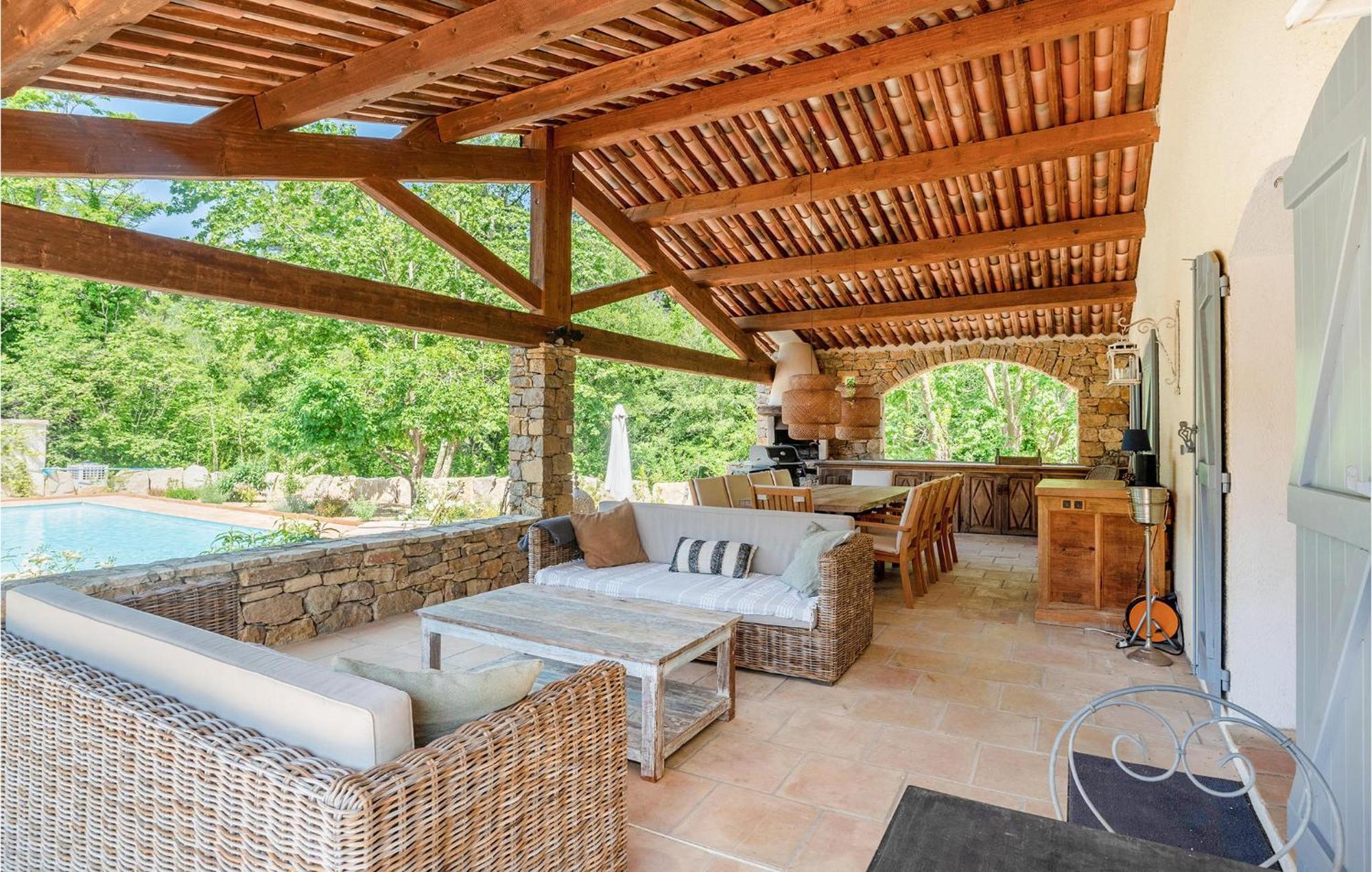 6 Bedroom Pet Friendly Home In Carcès エクステリア 写真